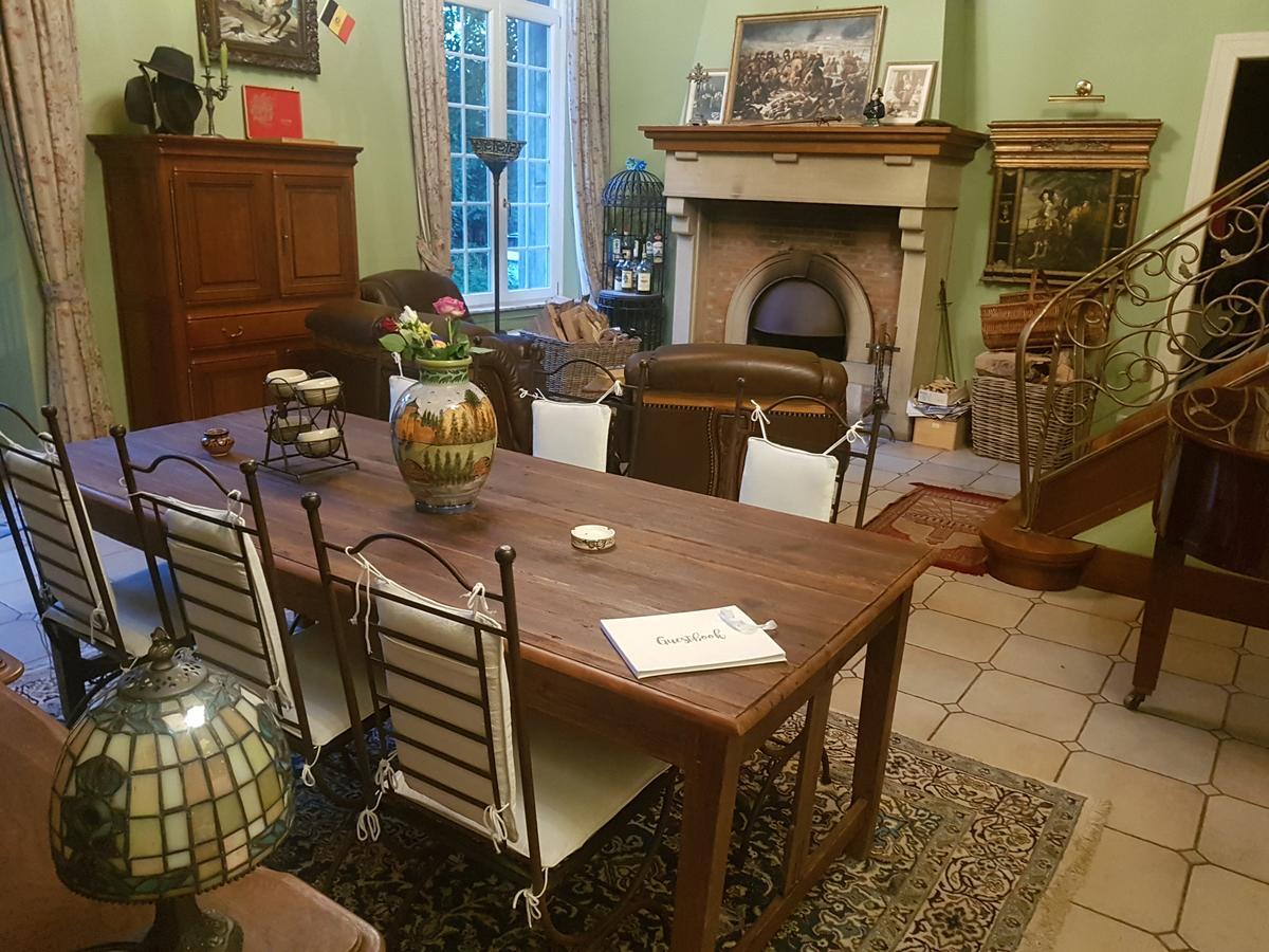 Chateau Lambert Moulinsart Hotel, Shuttle Airport, Long Term Parking, Snooker, Large Terrasse, Dinner, Breakfast Шарлероа Екстериор снимка